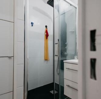 Crevin Apartment | Appartement cosy avec wifi à 15 min de Rennes