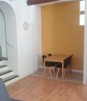 Courthezon Apartment | Appartement cosy