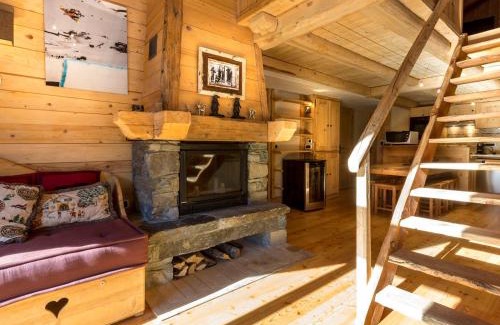 Le Cret Apartment | Appartement de Charme avec Cheminée et Grande Mezzanine à Val-d'Isère - FR-1-694-189
