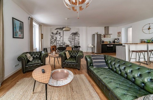 Cœur de Ville Apartment | Appartement design style loft, centre, terrasse