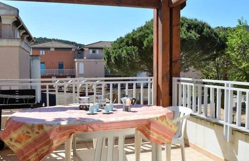 Cavaliere Beach Apartment | Appartement Duplex avec Terrasse, 2 Chambres, Parking Privé à 2 Min de la Plage - FR-1-251-569