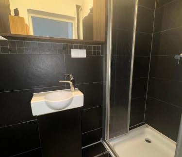 Halle Apartment | Appartement "Emma" inklusive Parkplatz