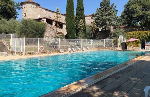 Casteljau Condo | Appartement en Pleine Nature! Accès Piscine