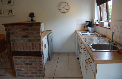 Rochefort Apartment | Appartement Fleurs des champs