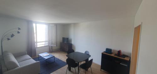 Margny-les-Compiegne Apartment | Appartement centre ville proximité gare de Compiègne