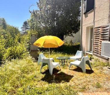 Saint-Genies-Bellevue Apartment | Appartement rétro nature avec jardin 15 min Toulouse centre