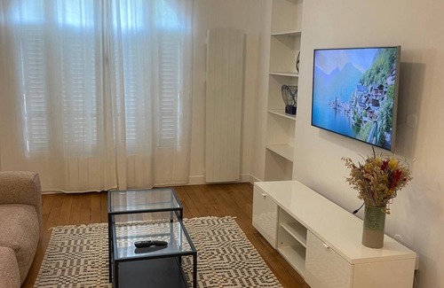 Enghien-les-Bains Apartment | Appartement Luxueux Près du Casino Denghien les Bains