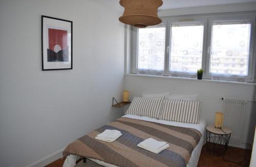 Zola - Pressense Apartment | Appartement lumineux 3 chambres - Villeurbanne Gratte Ciel