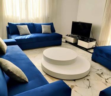 Les Berges du Lac Apartment | Appartement luxueux aux berges du lac 1