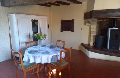 Saint-Hilaire-du-Bois Apartment | Appartement, meublé tourisme, Gîte la Maillée