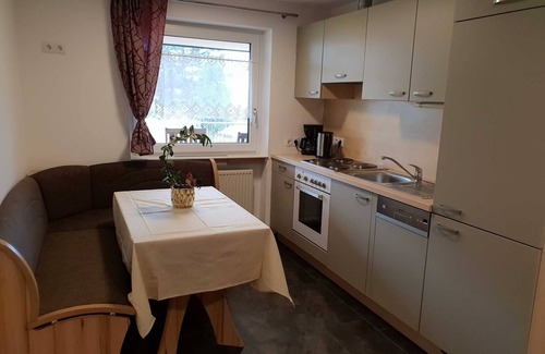 Arzl im Piztal Apartment | Appartement mit 2 Schlafzimmer - Gästehaus Falkenblick