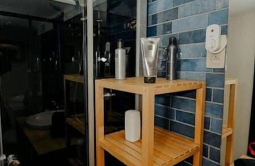 Sclayn Apartment | Appartement Privatif Jacuzzi Intérieur, Jardin et Piscine