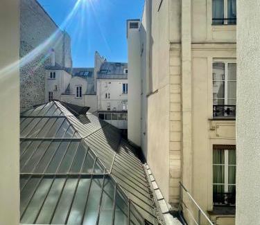 Saint-Thomas-d'Aquin Apartment | Appartement Raspail St germain Paris