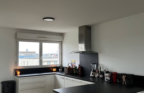 Saint-Denis Apartment | Appartement Spacieux + Terrasse à Quelques Minutes du Stade de France !