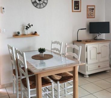 Trebas Apartment | Appartement T2 avec piscine Vallée du Tarn