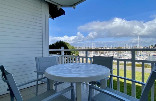 Arzon Apartment | Appartement T2 Avec vue sur le Port du Crouesty à Louer Pour les Vacances