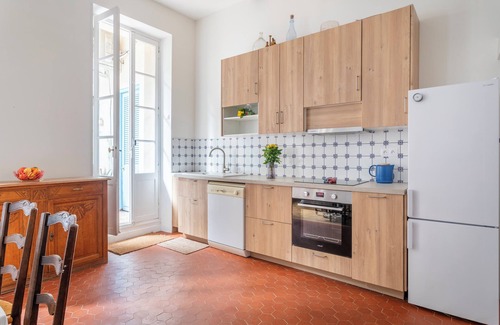 Les Cinq Avenues Apartment | Appartement Tomette - Welkeys