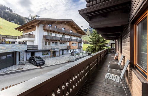 Hinterglemm Apartment | Appartements Wittenius - TOP 4, Ski-in/Ski-out & Sauna