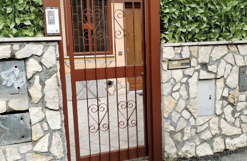 Torre Angela Apartment | Appartment for small family with king bed, in Rome city, near metro station