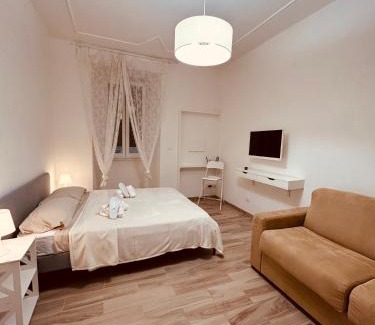 Tuscolano Apartment | Appio Latino Casa by Bobo