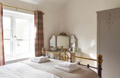 Middlewich House | Apple Tree Barn- Uk40791