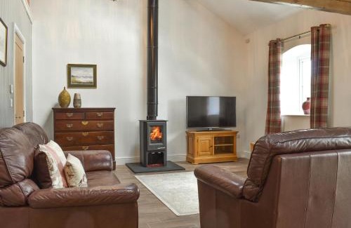 Middlewich House | Apple Tree Barn- Uk40791