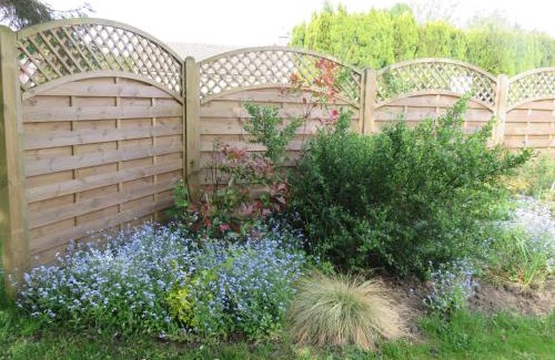 Coalpit Heath Apartment | Apple Tree Corner Apartment