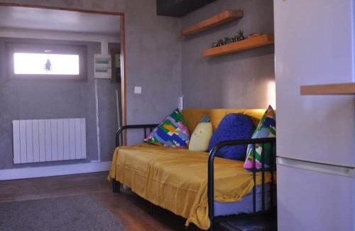 Maisons-Alfort Apartment | Appt 5mins to Paris Gare de Lyon with terrace