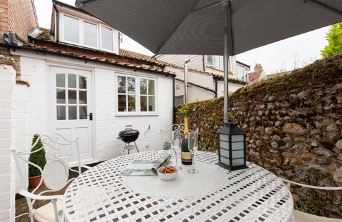 East Rudham House | April Cottage