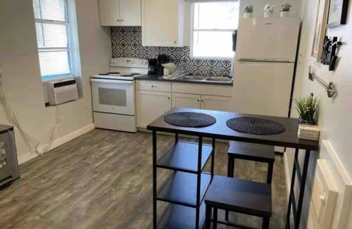 Northwest Corpus Christi Apartment | Apt #1/10 min from Refineries