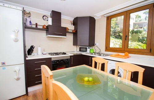El Candado Apartment | Apt in Malaga capital, magnificent views of the Bay very close to the beach