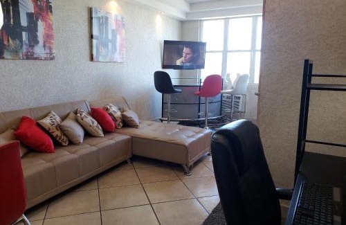 Isla Grande Apartment | Apt in San Juan, 4 guests max, 1 BR-1 BTH, Full kitchen, Free Internet-Parking