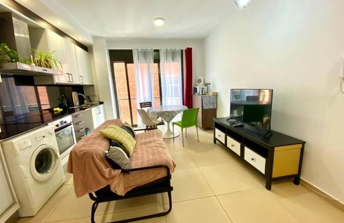 Terrassa Apartment | Apt. in TERRASSA at 24 Kms from Barcelona. 4/6/8 pers/apt.