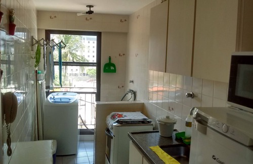 Ipiranga Apartment | Apt Martim de Sá - Facing the beach (foot in the sand) - Sea view