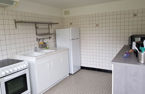 Chasseneuil-du-Poitou Apartment | APT T2 1 - 6 people with terrace & garden 3 minutes from the Futuroscope