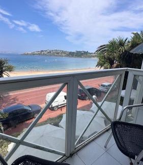 Oleiros Apartment | Apto de lujo encima de la playa