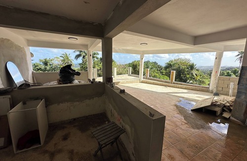 Luquillo House | Aqua Vista - Ocean Views from the Jungle - Minutes to Beach