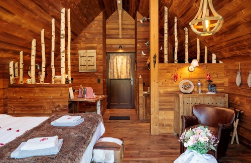 Mettet House | AquaLodge