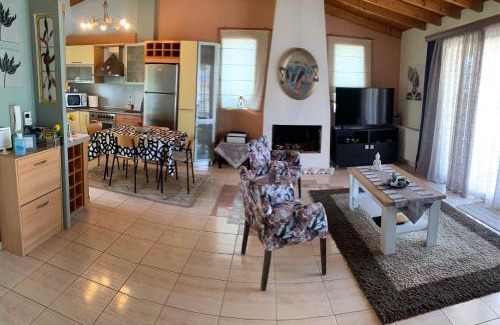 Chrysoupolis Apartment | Aquarella Apartment