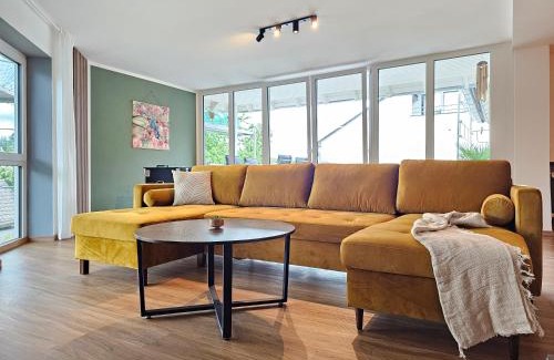 Wehrda Apartment | Ara - Loft, Big Terrace, BBQ, Tischkicker, PS4, Stream