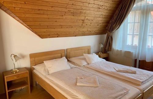 Telkibanya House | Aranybánya Panzió és Apartmanház