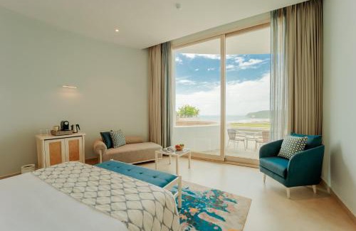 Redi Resort | Araqila Boutique Beach Resort near MOPA airport