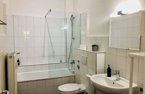 Altona-Altstadt Apartment | Arbio I Balcony 3 Bedroom Apart Altona