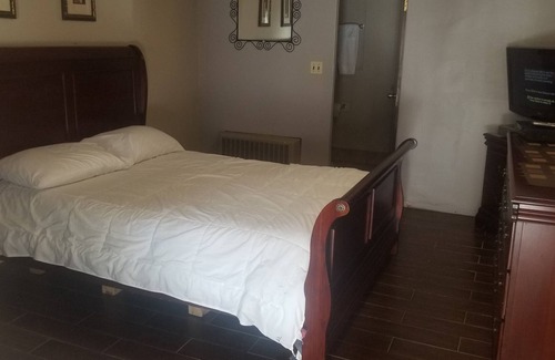 Wrentham Hotel | Arbor Inn Motor Lodge