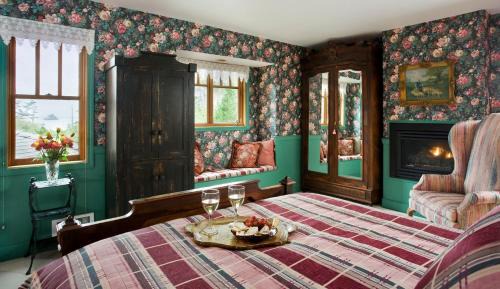 Arch Cape Bed & Breakfast | Arch Cape Inn and Retreat