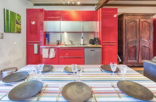 Menet House | Are you looking for seclusion and the tranquility of nature? Then Menet is the right place for you!