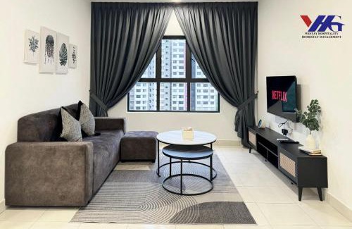 Kota Warisan Apartment | Arena Designer Deluxe Suite KLIA