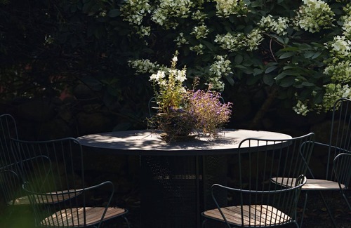Northwest Harwinton Villa | Argyll House by Boutique