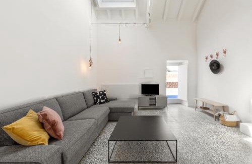 Carvalhal Benfeito Apartment | Arneiro Garden House - Country Retreat with BioPool