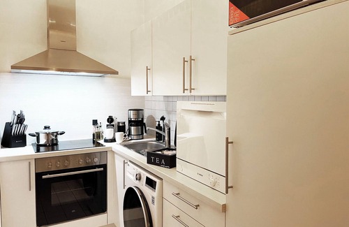 Gera Apartment | ART Deco Design-luxus-apartment, Beste Lage, Garten